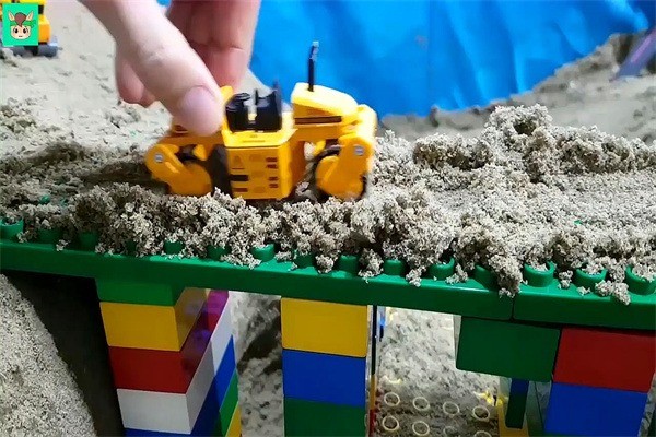 童光年兒童玩具