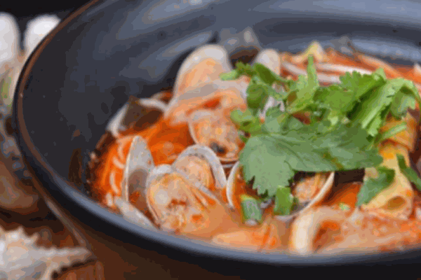 嘿花甲米線(xiàn)