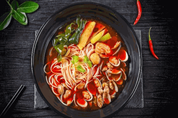 嘿花甲米線(xiàn)