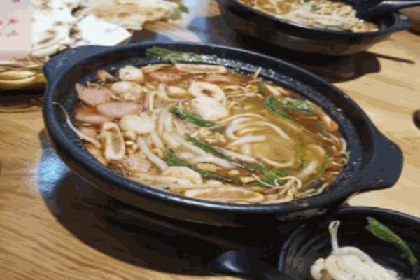 小破孩過橋米線