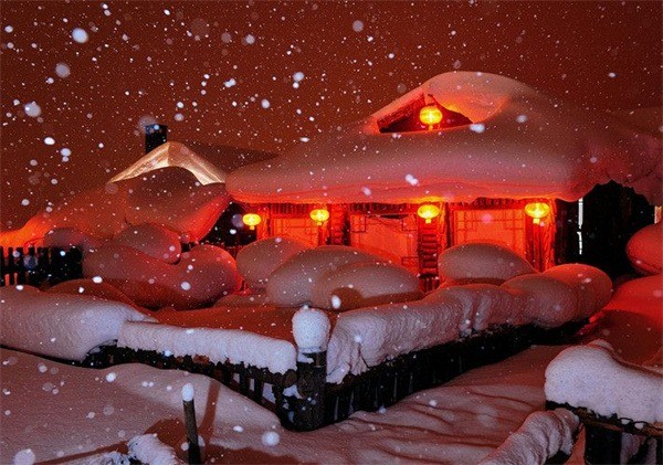 雪鄉(xiāng)人家