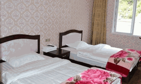 理縣畢棚溝休閑山莊