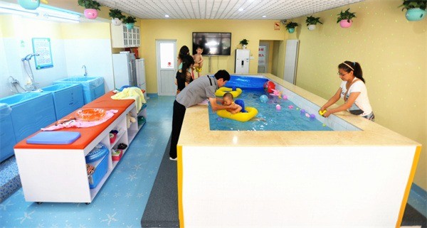 媽咪寶貝嬰兒游泳館