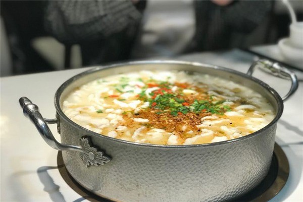 家和酸菜魚(yú)