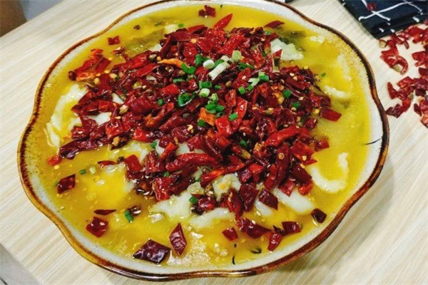 曾記老壇酸菜魚(yú)