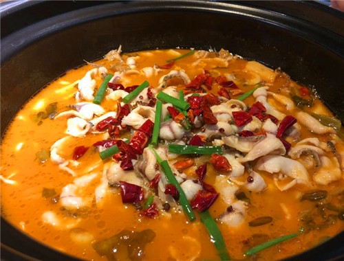 阿湯百歲酸菜魚