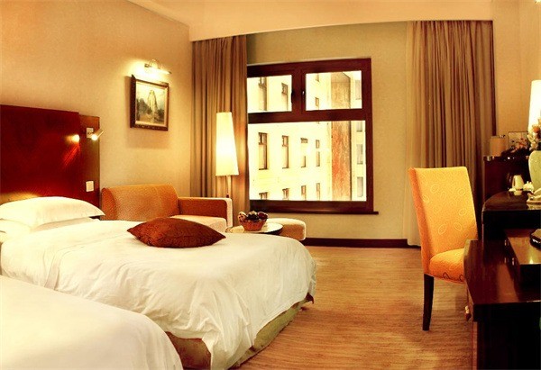 漓江大瀑布酒店