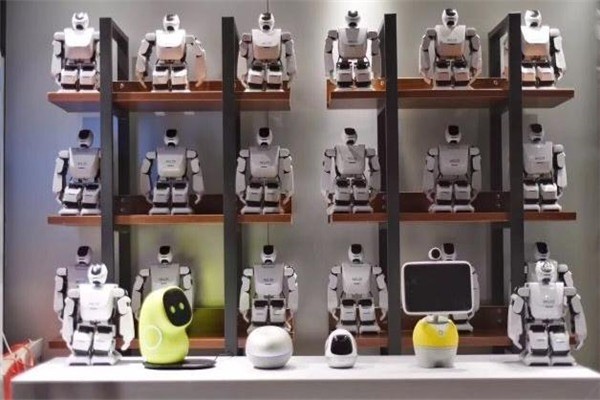 云童智能機(jī)器人