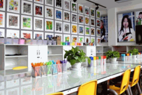 山外美術(shù)教育