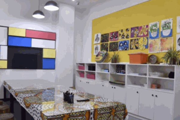 童畫坊美術(shù)