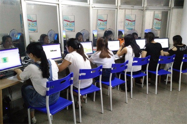 東方智能教育培訓(xùn)中心