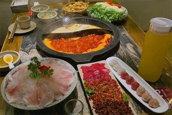 水煮人間火鍋食材店