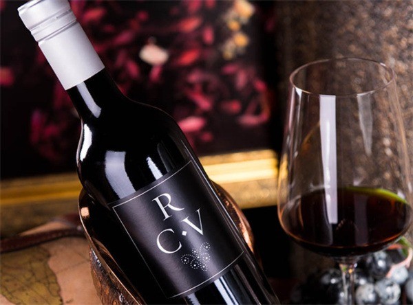 西拉干紅葡萄酒