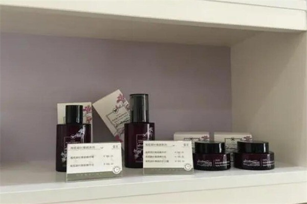 香閣娜護(hù)膚品