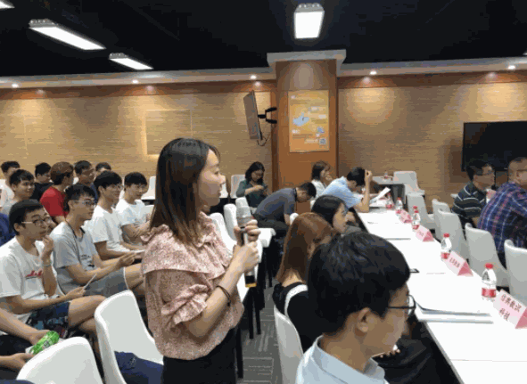 菁橋?qū)W院英語(yǔ)STEM編程