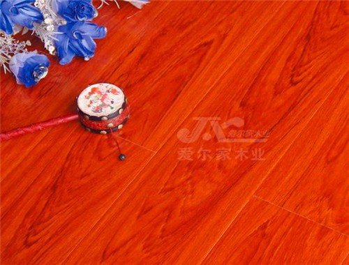 愛(ài)爾家地板