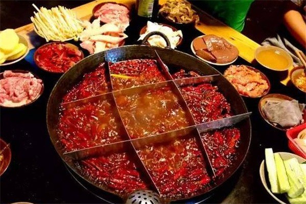 辣辣火鍋