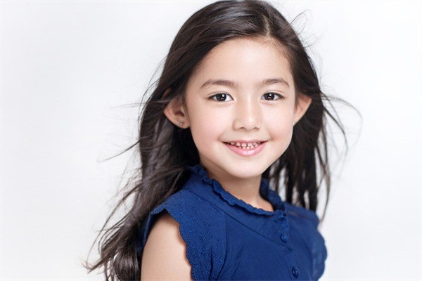 愛(ài)嬰兒童攝影