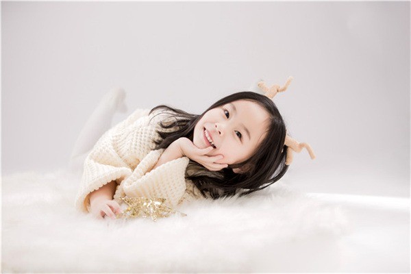 愛(ài)嬰兒童攝影