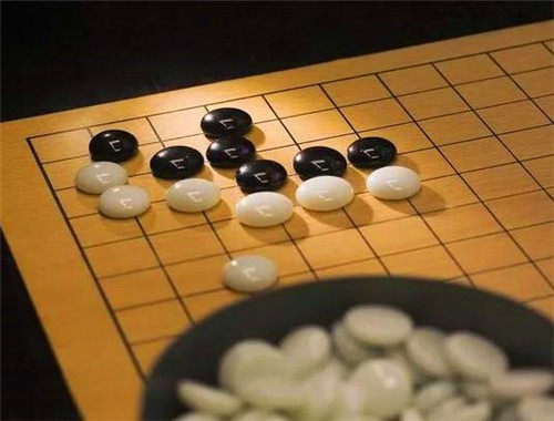 弈招圍棋