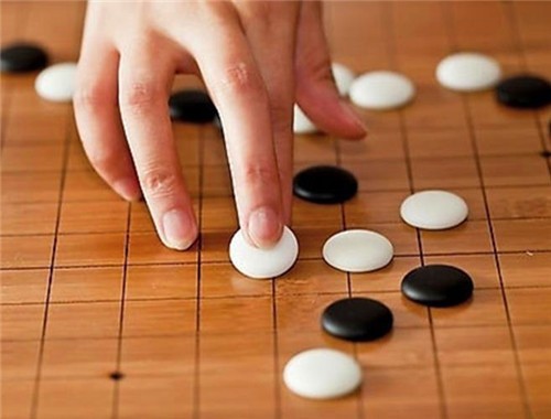 弈招圍棋