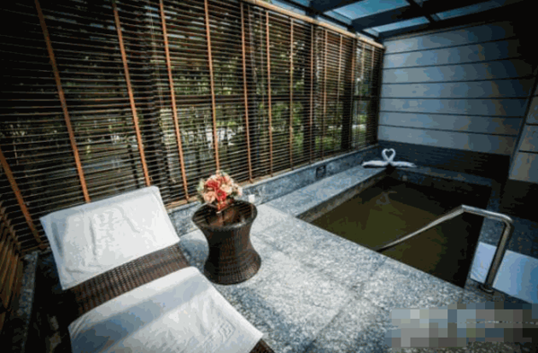 后舍主題養(yǎng)生spa