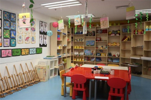 億暢想美術(shù)教育