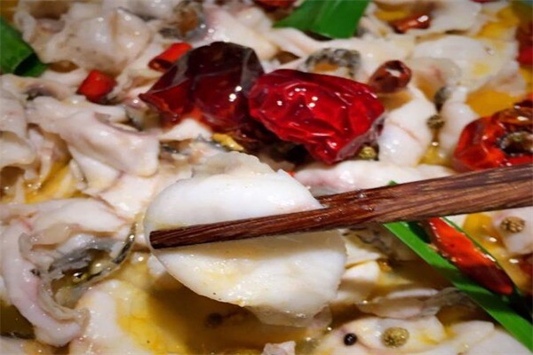 老團(tuán)結(jié)酸菜魚