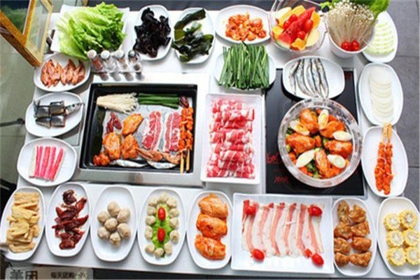 八佰宴火鍋烤肉自助