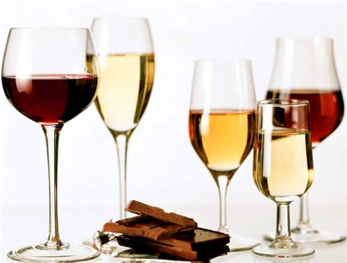 金長城葡萄酒業(yè)