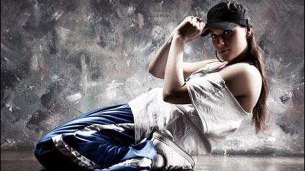 艾莎同學(xué)舞蹈培訓(xùn)