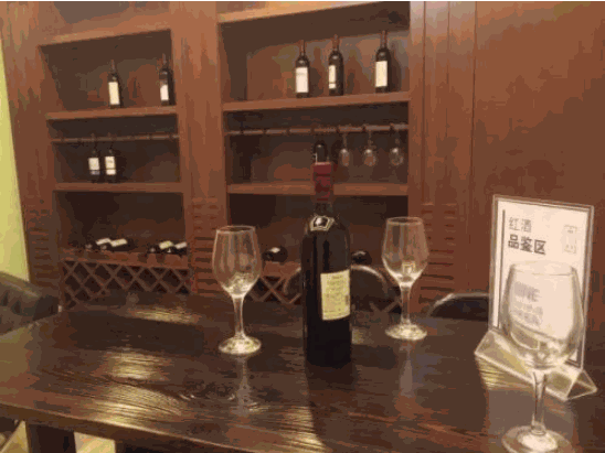 濱海米蘭葡萄酒莊