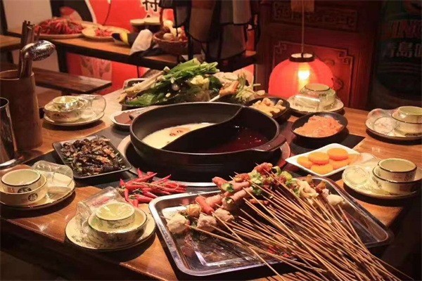 小郡肝砂鍋串串香