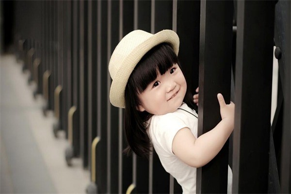 阿里巴巴專(zhuān)業(yè)兒童攝影