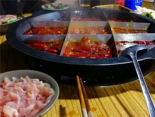 火暢喳喳老火鍋
