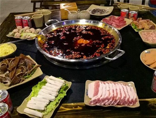 火暢喳喳老火鍋