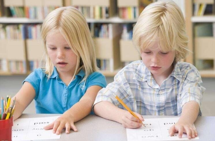 樂(lè)之少兒英語(yǔ)