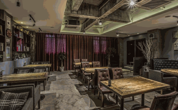 炊煙裊裊青年餐廳