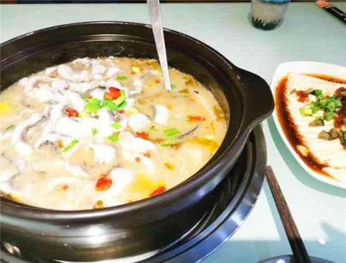 陳一壹老壇酸菜魚