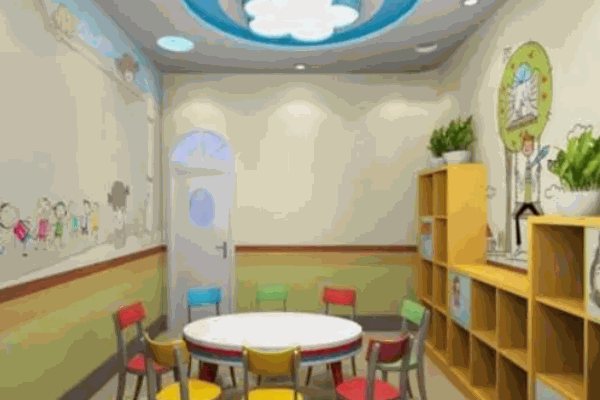 童顏童語(yǔ)少兒創(chuàng)意美術(shù)