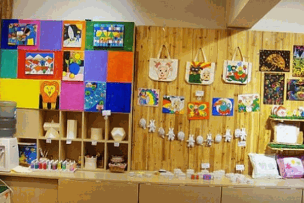 小畫咖美術(shù)教育