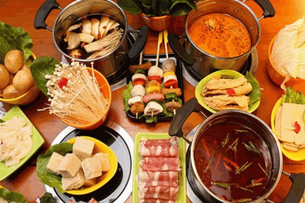 筷燙旋轉小火鍋