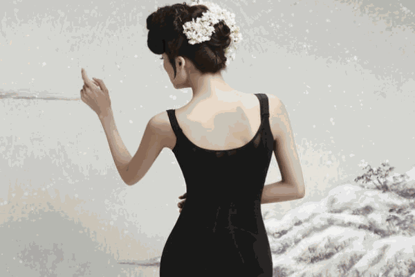 尹姬美體內(nèi)衣