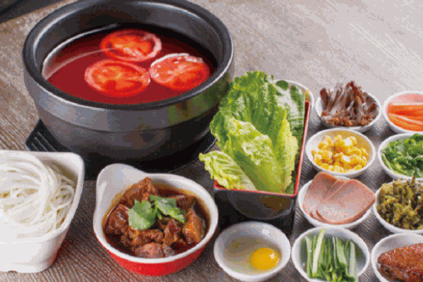 金小吃過橋米線