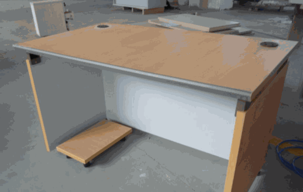 立誠(chéng)辦公家具