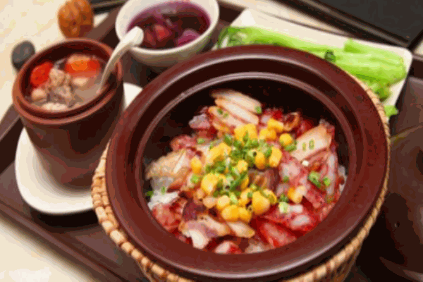 粵香腸粉煲仔飯