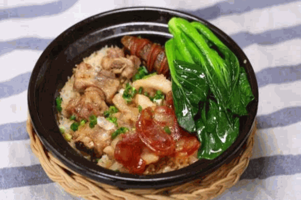 粵香腸粉煲仔飯