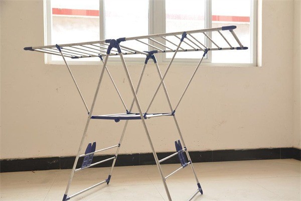 鵬偉折疊晾衣架