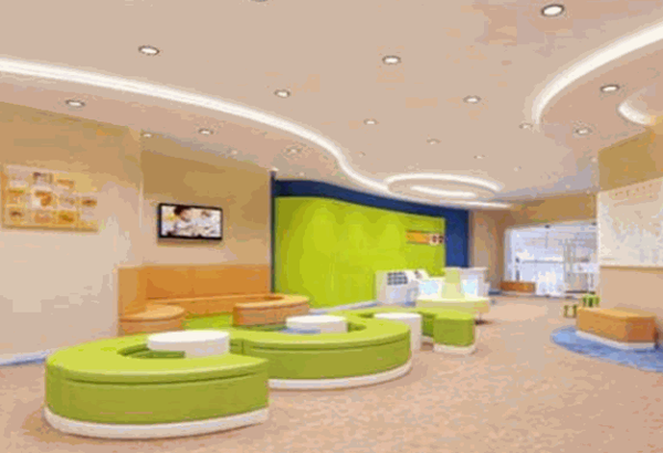 愛之泉早教中心