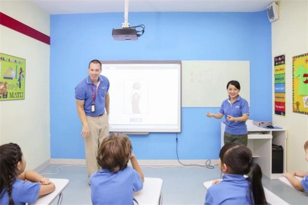 普凡達(dá)國(guó)際少兒英語(yǔ)